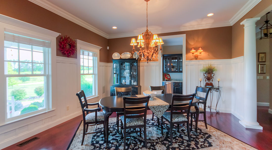 dining room 1100x605